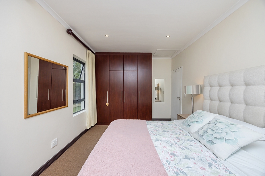 5 Bedroom Property for Sale in Big Bay Western Cape